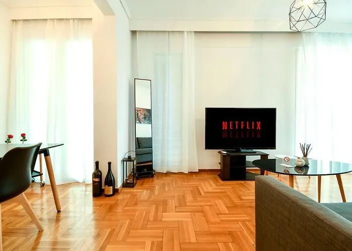 Center Apartment *